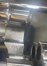 Smith and Wesson 29-2 (8 3/8th, N, box) - 5 of 7