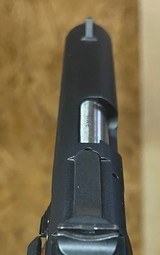Smith and Wesson 39-2 (blue, original box) - 4 of 9