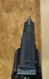 Smith and Wesson 15-3 (2 in, blue) - 4 of 7