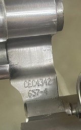 Smith and Wesson 657-4 (orig. box) - 5 of 7