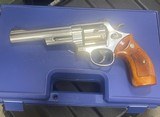 Smith and Wesson 657-4 (orig. box) - 1 of 7