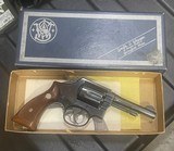 Smith and Wesson 10-5 (4 in, orig. box) - 2 of 7
