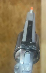 Smith and Wesson 66-2 (2 1/2 in, combats) - 4 of 6