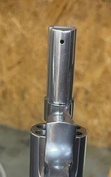 Smith and Wesson 686-4 (2 1/2, combats) - 3 of 6