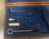 Smith and Wesson 29-2 (4 in, nickel, box) - 8 of 9