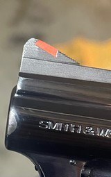 Smith and Wesson 19-5 (2 1/2 in, blue) - 6 of 8