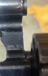 Smith and Wesson 19-5 (2 1/2 in, blue) - 5 of 8