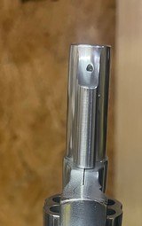 Smith and Wesson 66-2 (2 1/2 in, rosewood grips) - 3 of 9