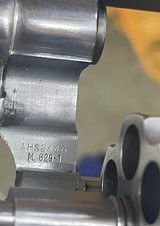 Smith and Wesson 629-1 (6 in, stainless) - 5 of 5