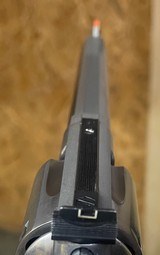 Smith and Wesson 629-1 (6 in, stainless) - 4 of 5
