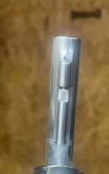 Smith and Wesson 650 (3 in, 22 magnum) - 3 of 6