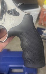 Smith and Wesson 69 (4 in, L frame) - 6 of 6