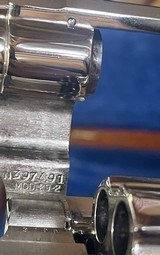 Smith and Wesson 29-2 (6 1/2 in, nickel, box) - 5 of 11