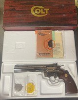 Colt Diamondback (6 in, .22, box, nickel)