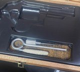 Smith and Wesson 29-2 (4 in, box) - 7 of 8