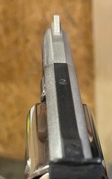 Smith and Wesson 19-3 (2 1/2 in, nickel) - 4 of 6