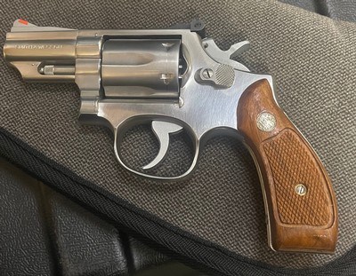 Smith and Wesson 66-1 (2 1/2 inch, stainless)