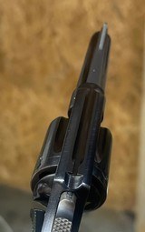 Smith and Wesson Pre-Model 30 - 4 of 8
