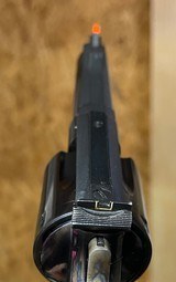 Smith and Wesson 29-2 (blue, 4 inch) - 4 of 6