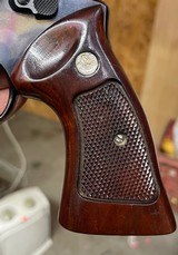 Smith and Wesson 29-2 (blue, 4 inch) - 6 of 6