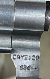 Smith and Wesson 686-4 (2 1/2 in, combats) - 5 of 7