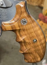 Smith and Wesson 686-4 (2 1/2 in, combats) - 7 of 7