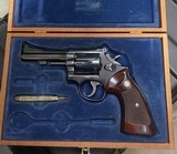 Smith and Wesson 18-3 (4 in, blue, wood box) - 8 of 8