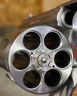 Smith and Wesson 629 (6 inch barrel, P&R, box) - 6 of 7