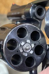 Smith and Wesson 27-2 (4 in, blue) - 6 of 8