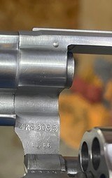 Smith and Wesson 66 (4 in, SS sights) - 5 of 7