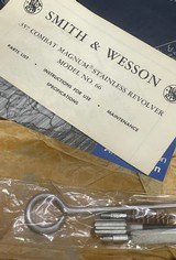 Smith and Wesson 66-2 (2 1/2, box) - 7 of 7