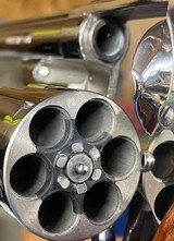 Smith and Wesson 29-2 (6 1/2in, N, box) - 6 of 8