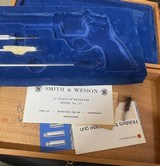 Smith and Wesson 29-2 (6 1/2 in, case, box!) - 10 of 10