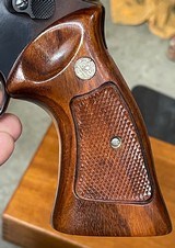 Smith and Wesson 29-2 (6 1/2 in, case, box!) - 6 of 10