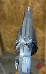 Smith and Wesson 65-3 (3 in, combats) - 4 of 9