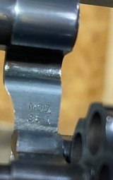 Smith and Wesson 36-1 (3 in, heavy barrel) - 5 of 8