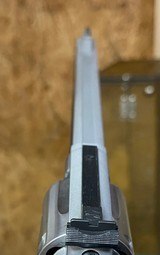 Smith and Wesson 686 (8 in barrel) - 4 of 6
