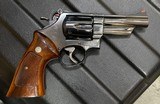 Smith and Wesson 29-2 (4 inch, blue) - 2 of 7