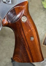 Smith and Wesson 629-1 (4 in, ported) - 8 of 8