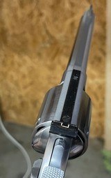 Smith and Wesson 629-2 (full lug, unfluted, combat) - 4 of 7