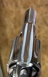 Colt cobra (2 in, nickel) - 4 of 5