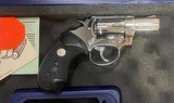 Colt SF-VI (2 inch, bright stainless, box) - 2 of 7