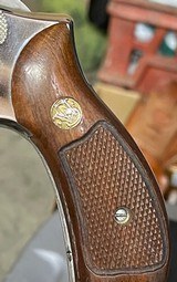 Smith and Wesson 19-3 (2 1/2 in, nickel) - 7 of 7