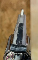 Smith and Wesson 19-3 (2 1/2 in, nickel) - 4 of 7