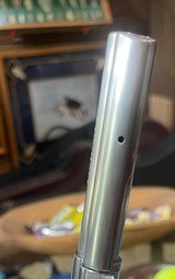 Smith and Wesson 686-4 (4 inch pinned barrel, custom grips) - 3 of 5