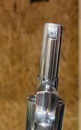 Smith and Wesson 66-4 (2 1/2 in) - 3 of 6