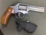 Smith and Wesson 617-4 (pre lock) - 2 of 7