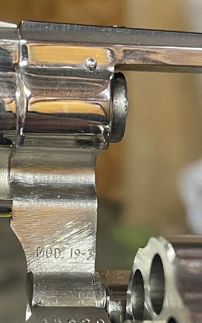 Smith and Wesson 19-3 (2 1/2 in, nickel) - Image 5 of 7