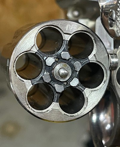 Smith and Wesson 19-3 (2 1/2 in, nickel) - Image 6 of 7