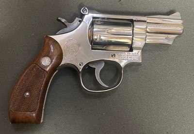 Smith and Wesson 19-3 (2 1/2 in, nickel) - Image 2 of 7